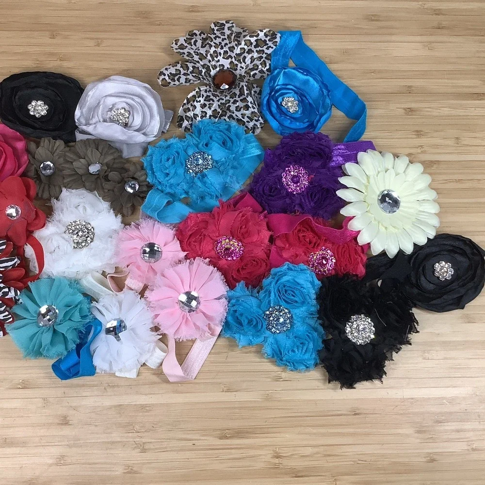 Lot of 23 Assorted Girls Hair Bows Clips Mixed Colors & Styles